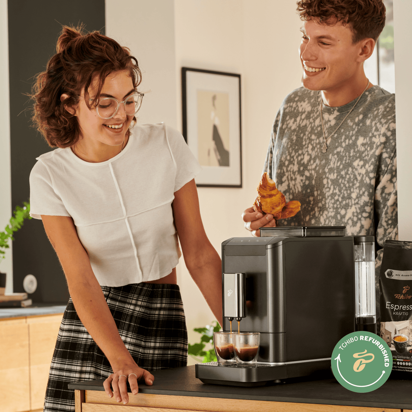 Refurbished Esperto2 Caffè - Dark Chrome Edition